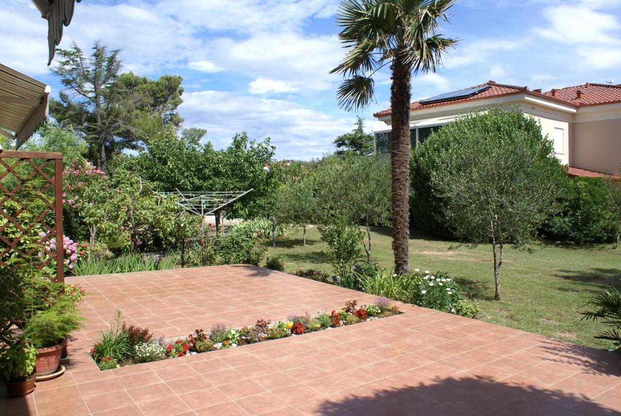 Apartments Dubravka Krk Town Luaran gambar